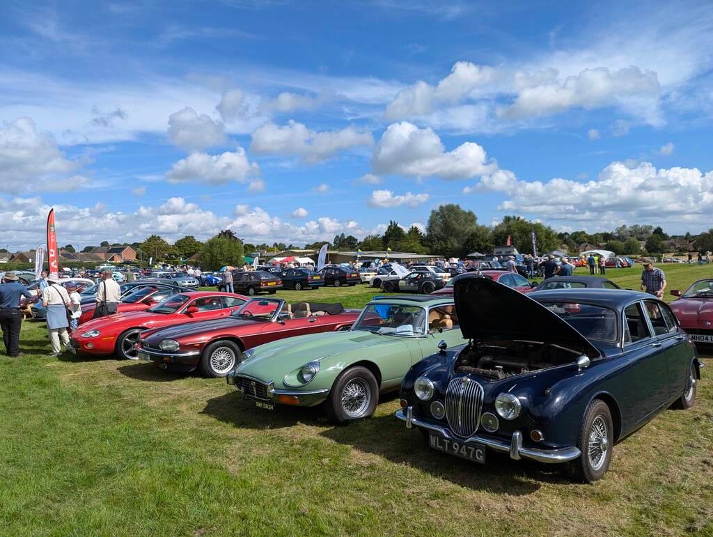 Annual Show Attendees